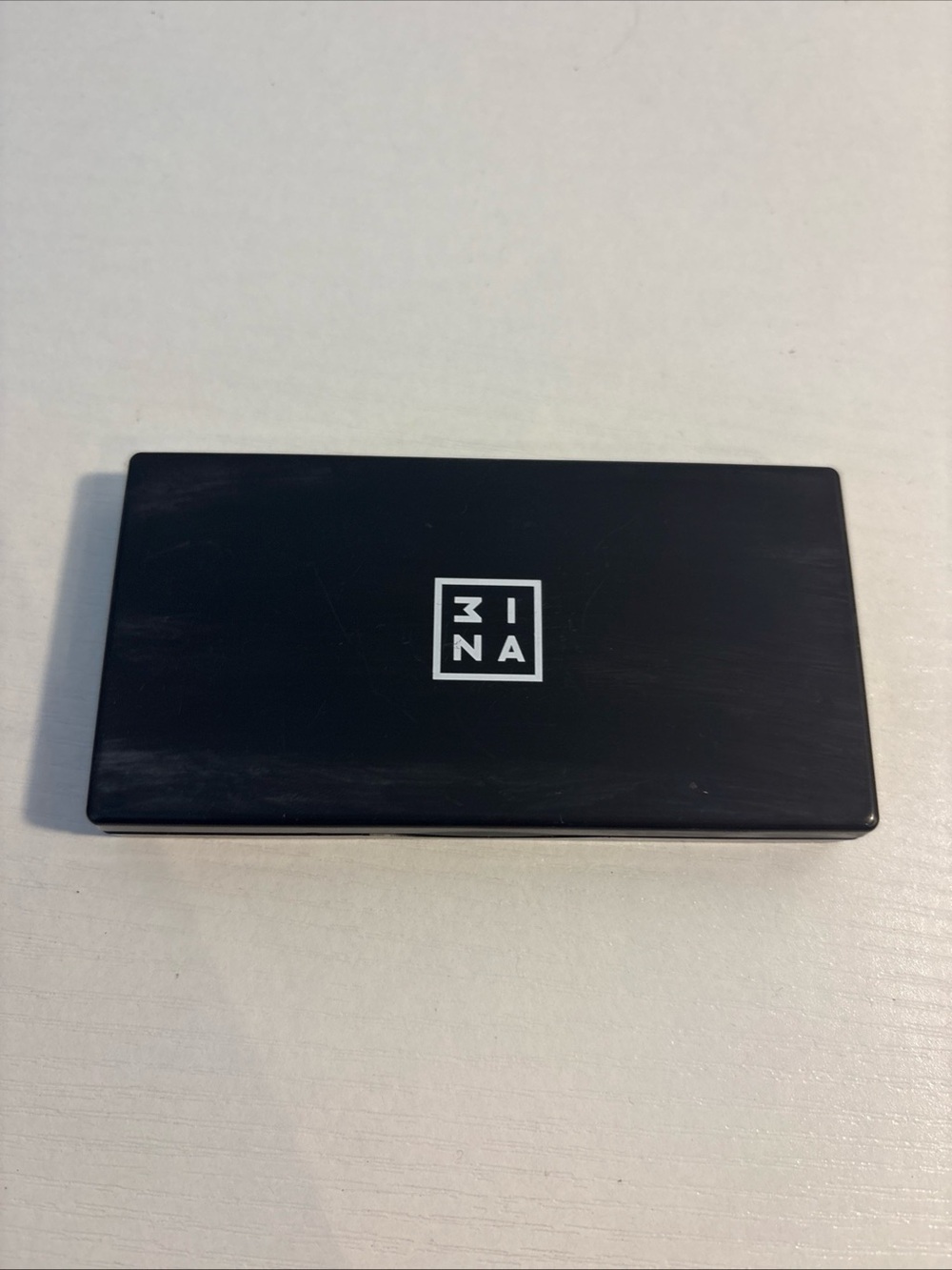 3INA The Eyeshadow Palette #103.
New